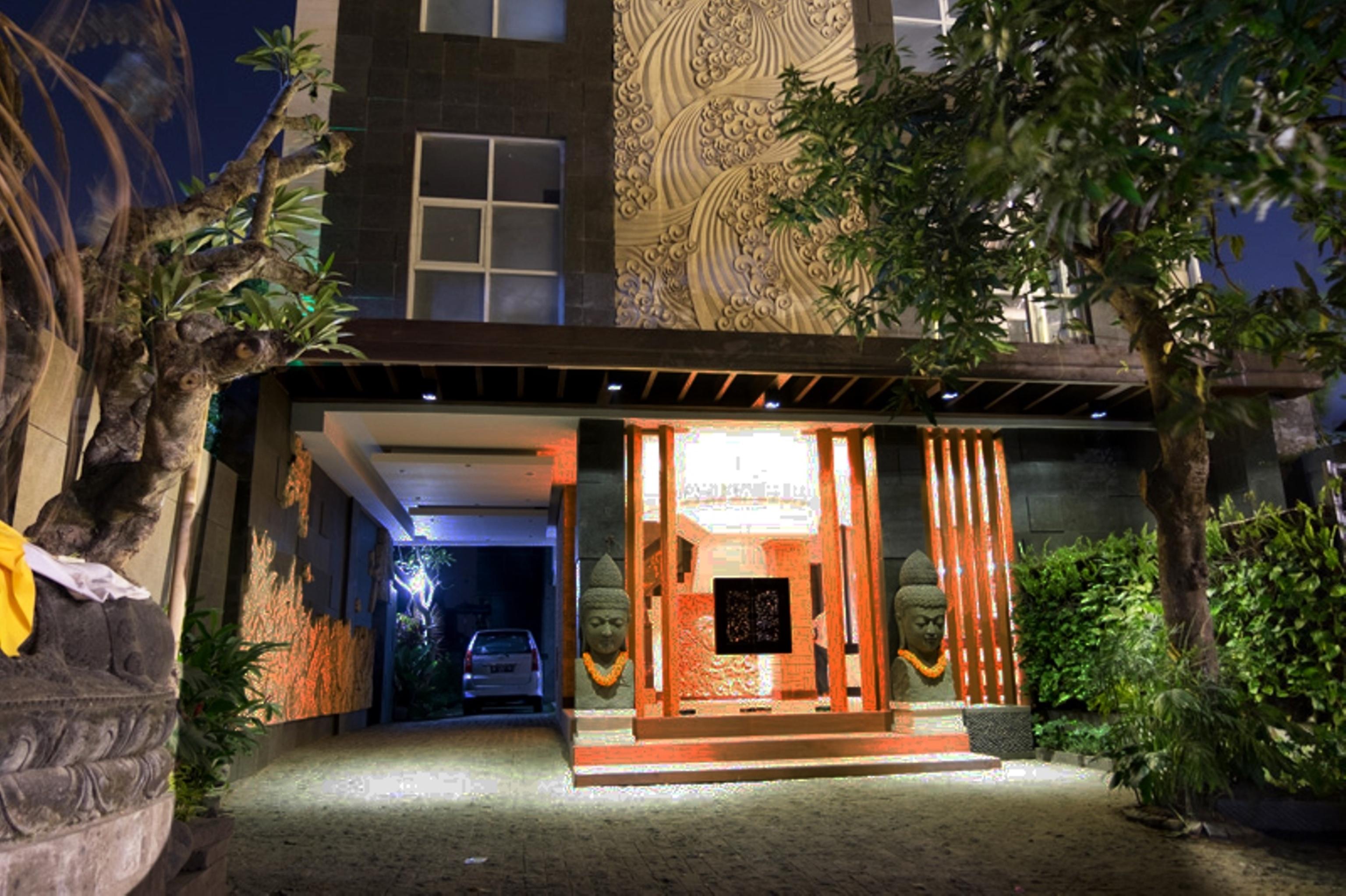 The Visala Boutique Suites Seminyak Exterior photo